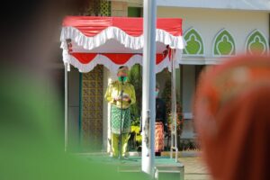 Kepala BNN Kota Pontianak Menghadiri Undangan HUT Pemerintah Provinsi Kalimantan Barat Ke – 64 Tahun 2021 Di Lingkungan Pemerintah Kota Pontianak Kepala BNN Kota Pontianak Menghadiri Undangan HUT Pemerintah Provinsi Kalimantan Barat Ke – 64 Tahun 2021 Di Lingkungan Pemerintah Kota Pontianak