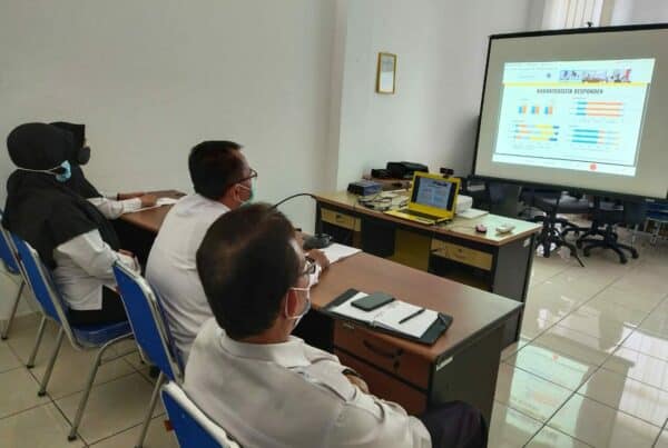 RAPAT PIMPINAN DI LINGKUNGAN BNN