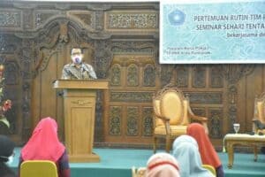 Kepala BNN Kota Pontianak AKBP. Ngatiya, SH., MH Menjadi Narasumber Pada Pertemuan Rutin Tim Penggerak PKK Kota Pontianak Kepala BNN Kota Pontianak AKBP. Ngatiya, SH., MH Menjadi Narasumber Pada Pertemuan Rutin Tim Penggerak PKK Kota Pontianak