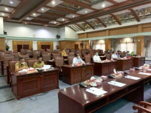 Kepala BNN Kota Pontianak AKBP. Ngatiya, SH., MH Menghadiri Undangan Rapat Penyusunan Rancangan Peraturan Daerah Usul Prakarsa Badan Pembentukan Peraturan Daerah DPRD Kota Pontianak Kepala BNN Kota Pontianak AKBP. Ngatiya, SH., MH Menghadiri Undangan Rapat Penyusunan Rancangan Peraturan Daerah Usul Prakarsa Badan Pembentukan Peraturan Daerah DPRD Kota Pontianak
