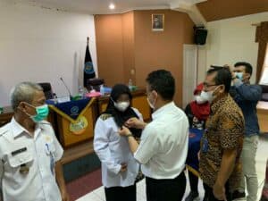 Masyarakat Kelurahan Se Kota Pontianak Siap Bersinar ( Bersih Narkoba ) !
