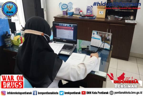 Mengikuti Kegiatan Rapat Kerja Teknis BNNP dan BNNK Se Kalbar