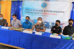 PEMUSNAHAN BARANG BUKTI ±1 KG GANJA ! PEMUSNAHAN BARANG BUKTI ±1 KG GANJA !