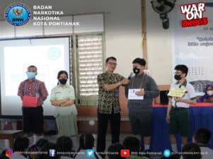 SOSIALISASI P4GN DI MPLS SMA SANTO PAULUS PONTIANAK SOSIALISASI P4GN DI MPLS SMA SANTO PAULUS PONTIANAK
