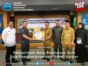 Pemkot Pontianak Raih Dua Penghargaan dari BNNP Kalbar Pemkot Pontianak Raih Dua Penghargaan dari BNNP Kalbar