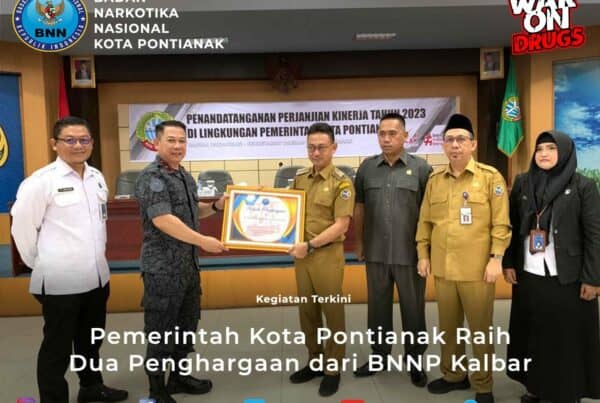 Pemkot Pontianak Raih Dua Penghargaan dari BNNP Kalbar